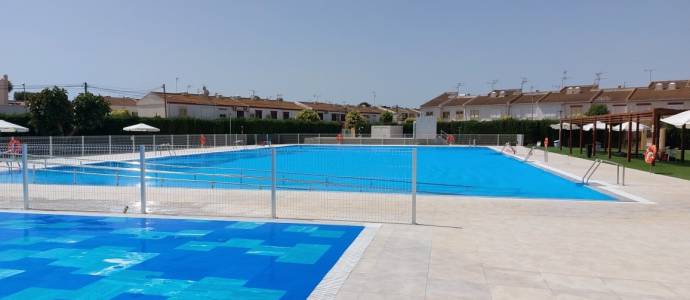 La emblemática piscina “La Ola Azul”  abrirá todos los días a partir del 1 de Junio
